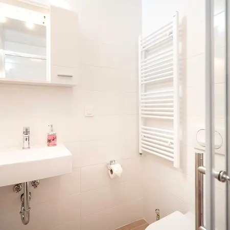 Velada Center Hvar Town